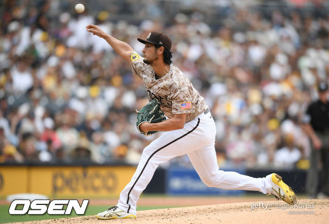 [사진] 다르빗슈는 2021년 6월 28일(한국시간) 미국 캘리포니아주 샌디에이고 펫코 파크에서 열린 ‘2021 메이저리그’ 애리조나 다이아몬드백스와 홈경기에서 선발 등판해 6이닝 동안 6피안타 7탈삼진 1볼넷 1실점으로 호투했다. ⓒGettyimages(무단전재 및 재배포 금지)