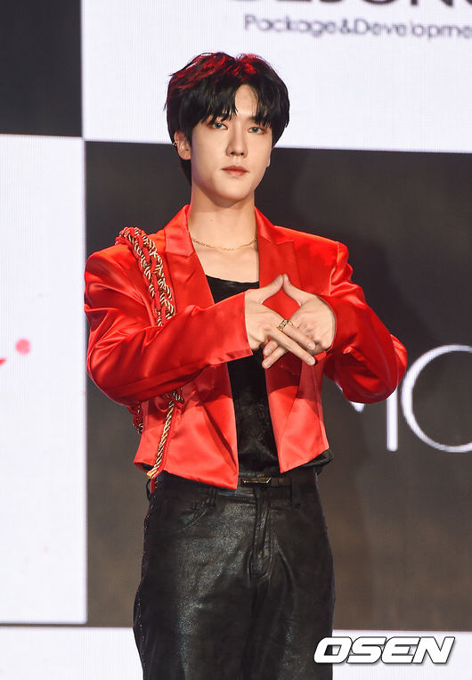 오메가엑스 정훈이 포즈를 취하고 있다. 21.06.30 / soul1014@osen.co.kr