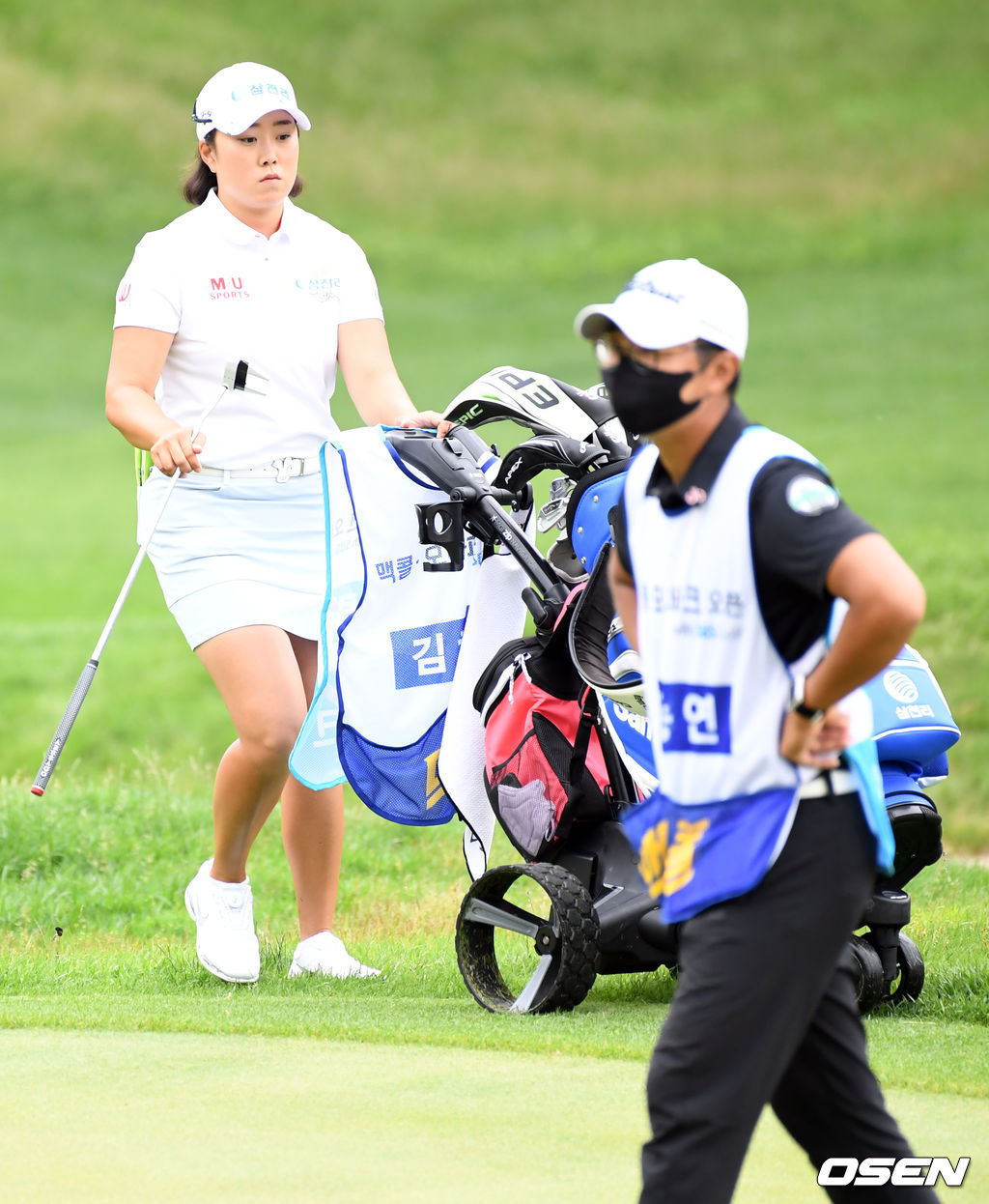 김해림이 18번홀 퍼팅을 준비하고 있다. 2021.07.02 /cej@osen.co.kr