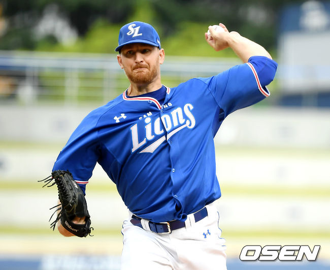 1회말 삼성 몽고메리가 역투하고 있다. 2021.07.04 /youngrae@osen.co.kr 