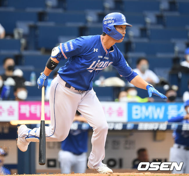 4일 오후 경남 창원 NC파크에서 ‘2021 신한은행 SOL KBO리그’ NC 다이노스와 삼성 라이온즈의 경기가 열렸다.2회초  1사 1,3루 삼성 이학주가 적시타를 때려내고 있다. 2021.07.04 /youngrae@osen.co.kr