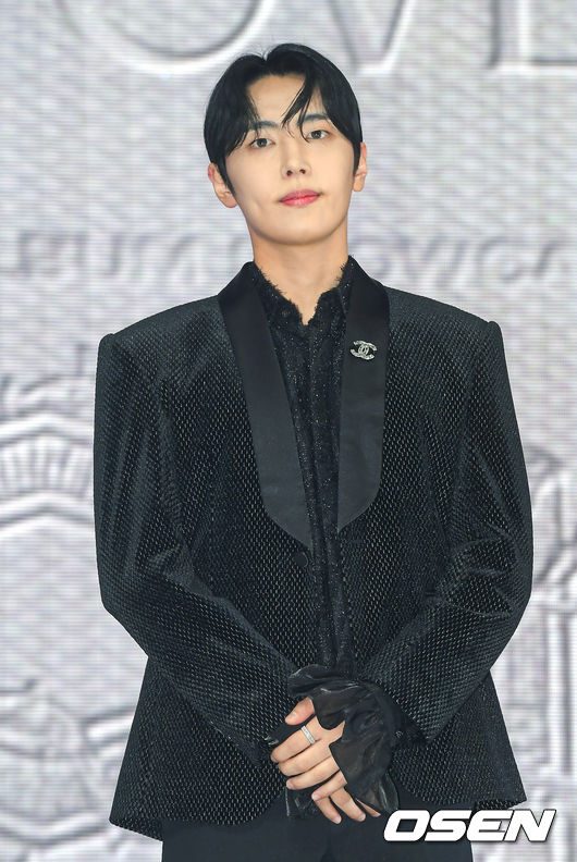 5일 오후 서울 광진구 광장동 예스24라이브홀에서 그룹 SF9의 미니 9집 '턴 오버' 쇼케이스가 진행됐다.SF9의 미니 9집 '턴 오버'는 2020년부터 전개하고 있는 SF9 세계관 시리즈 '글로리'의 마지막 앨범이다. SF9 재윤이 포즈를 취하고 있다. 21.07.05 / soul1014@osen.co.kr