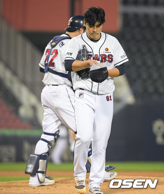 5회초 1사 1,3루 두산 선발투수 최원준이 강판되고 있다.  21.07.06 / soul1014@osen.co.kr