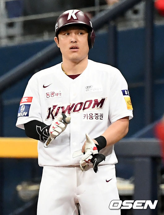 4회초 1사 1, 3루 키움 박동원 선취 1타점 적시타를 날린 뒤 기뻐하고 있다. 2021.07.06 /ksl0919@osen.co.kr