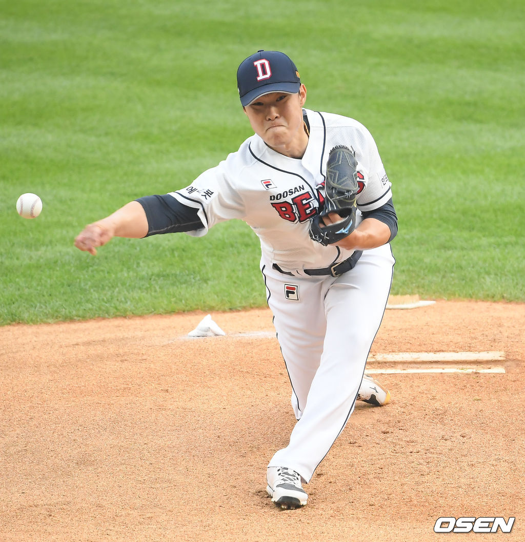 두산 선발투수 최원준이 역투하고 있다. 21.07.06 / soul1014@osen.co.kr