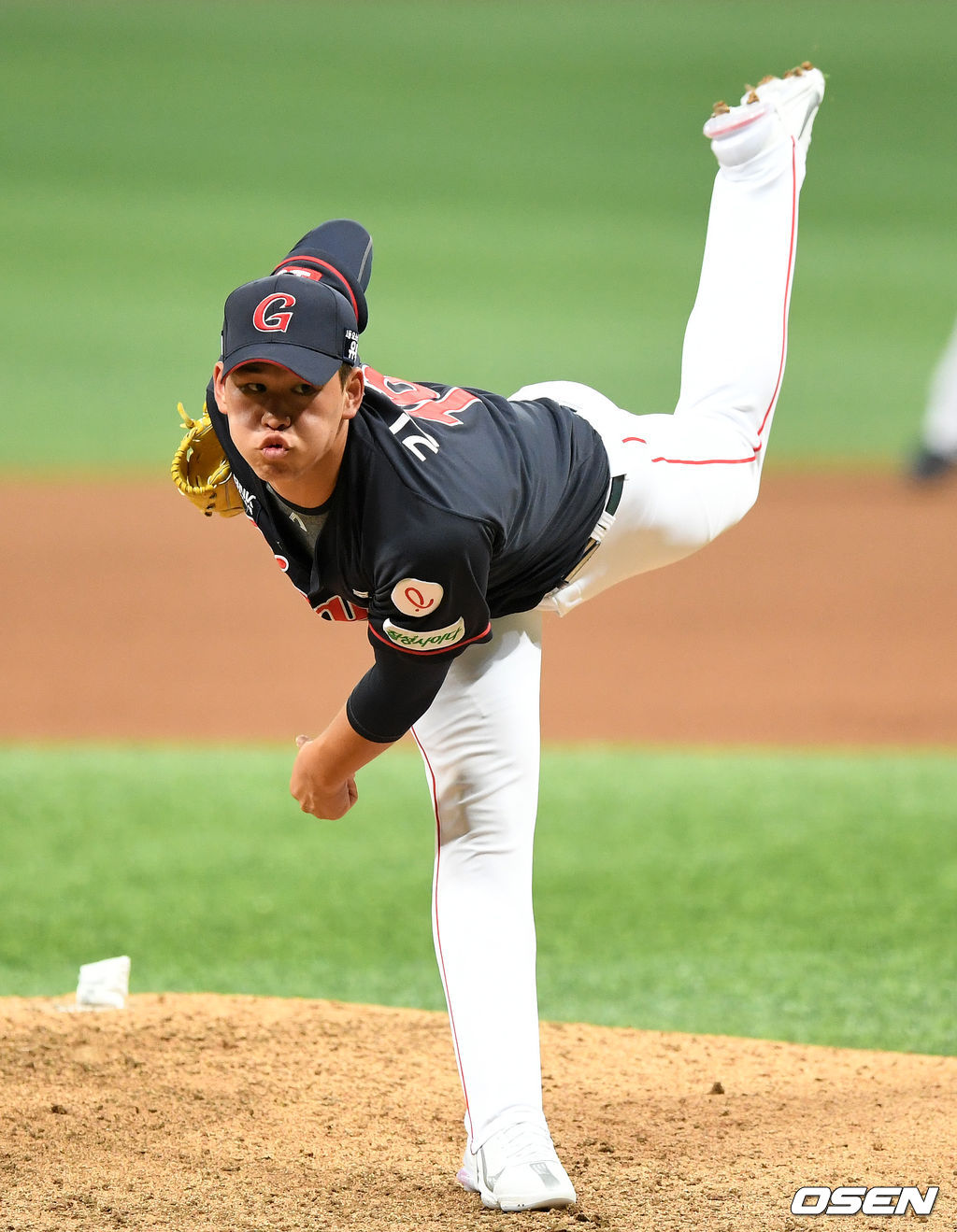 롯데 김진욱이 역투하고 있다. 2021.06.29 /sunday@osen.co.kr