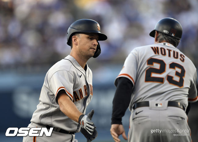 [사진] SF의 버스터 포지가 1회 투런 홈런을 터뜨렸다. 2021.7.20 ⓒGettyimages(무단전재 및 재배포 금지)