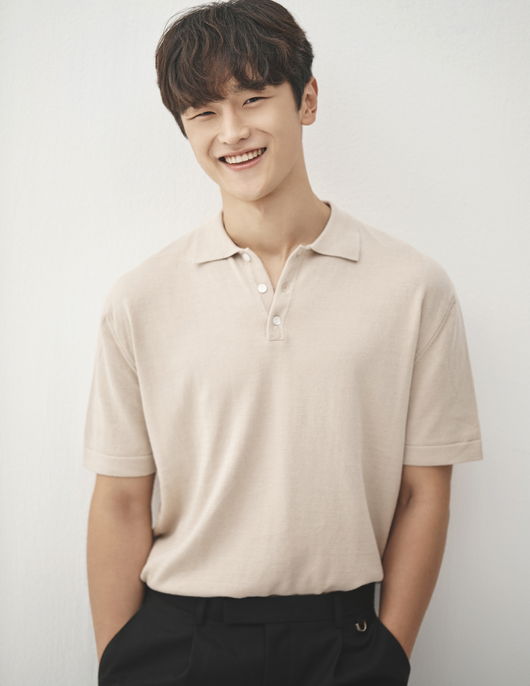 어썸이엔티 제공