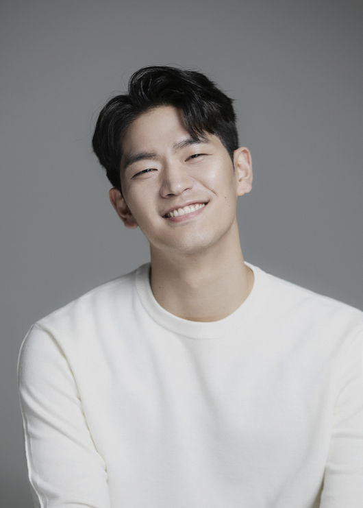 지킴 엔터테인먼트 제공