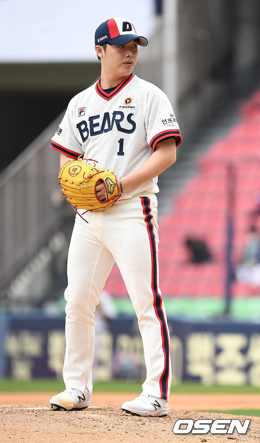 210404 두산 박치국 /youngrae@osen.co.kr