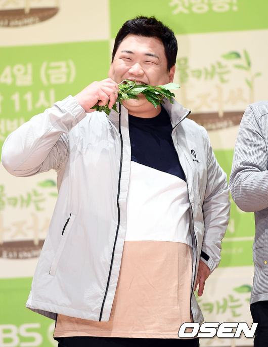개그맨 김준현이 '맛있는 녀석들'에서 하차한다. OSEN DB