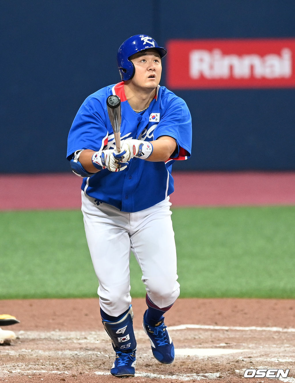 김경문 감독이 이끄는 2020 도쿄 올림픽 야구 국가대표팀이 23일 오후 서울 고척스카이돔에서 상무와 평가전을 가졌다. 7회말 2사 1,2루에서 대표팀 최주환이 우월 스리런 홈런을 치고 있다. 2021.07.23 /sunday@osen.co.kr