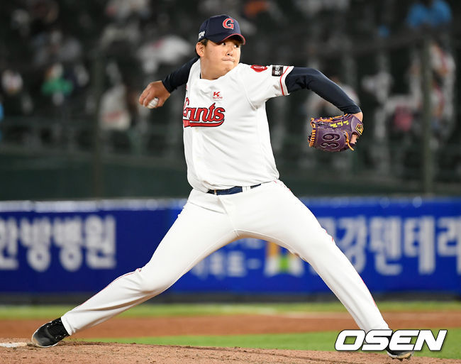 210430 롯데 서준원./ksl0919@osen.co.kr