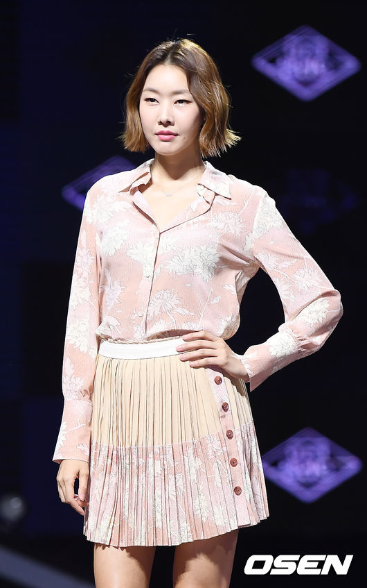 한혜진이 포토타임을 갖고 있다. /youngrae@osen.co.kr 