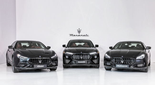 마세라티 트로페오 컬렉션. 왼쪽부터 기블리 트로페오, 르반떼 트로페오, 콰트로포르테 트로페오.