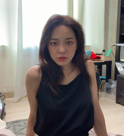 김세정 SNS