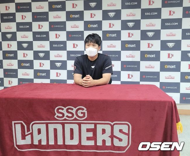 SSG 우완 최민준이 30일 후반기를 준비하는 각오를 밝혔다. /knightjisu@osen.co.kr