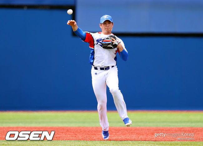 [사진] 오지환은 2021년 8월 2일 일본 카나가와현 요코하마 스타디움에서 열린 ‘2020 도쿄 올림픽’ 야구 녹아웃 스테이지 2라운드 이스라엘과 경기에서 공수에서 맹활약을 하며 한국 대표팀의 7회 11-1 콜드게임 승리에 이바지했다. ⓒGettyimages(무단전재 및 재배포 금지)