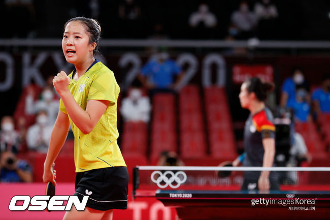 [사진] ‘탁구 신동’ 신유빈(17·대한항공)이 2021년 8월 5일 자신의 첫 올림픽을 마친 소감을 밝혔다. ⓒGettyimages(무단전재 및 재배포 금지)
