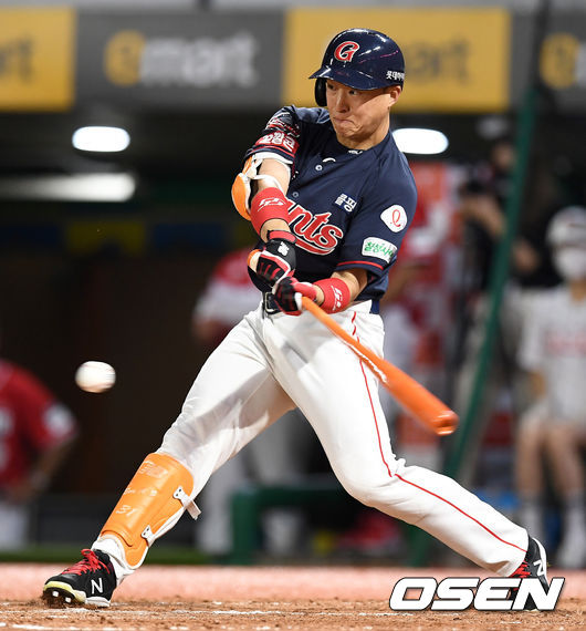 7회초 2사 주자없는 상황 롯데 손아섭이 안타를 날리고 있다. 2021.07.02 / dreamer@osen.co.kr