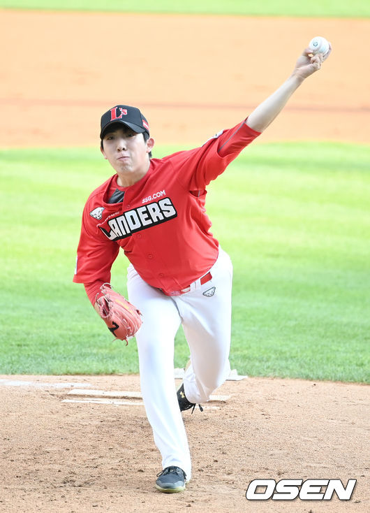 1회말 SSG 오원석이 역투하고 있다. 2021.08.05/youngrae@osen.co.kr 