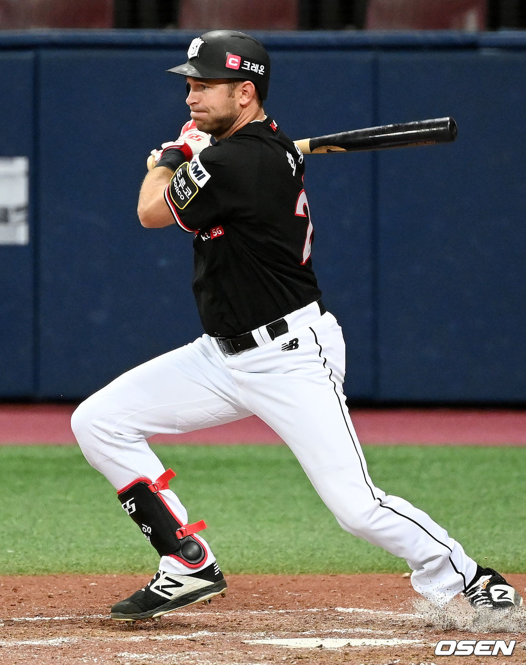 KT 호잉이 투수 앞 병살타를 날리고 있다. 21.08.10/rumi@osen.co.kr