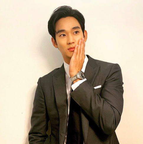 김수현 SNS