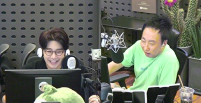 '라디오쇼' 방송화면 캡처