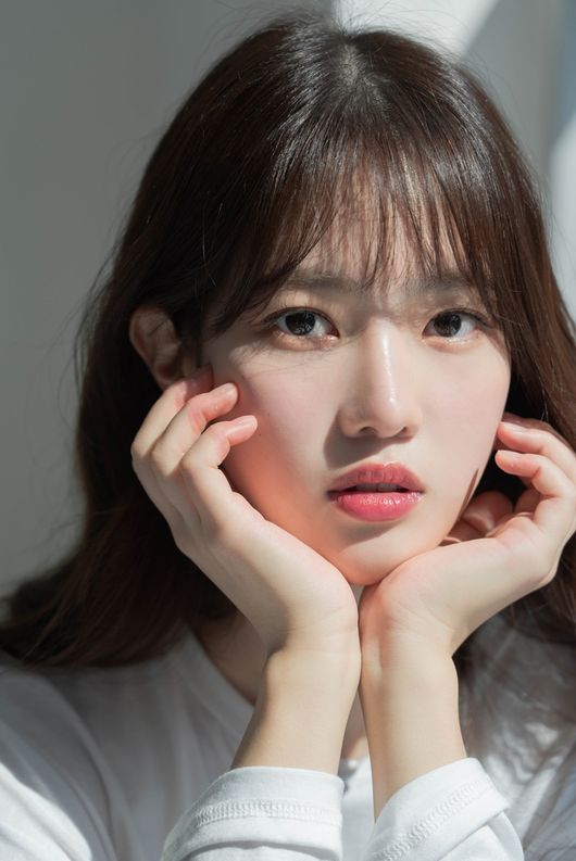 어썸이엔티 제공