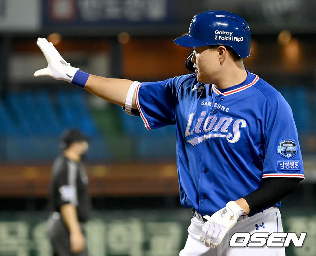 18일 오후 대전 한화이글스파크에서 ‘2021 신한은행 SOL KBO 리그’ 한화 이글스와 삼성 라이온즈의 경기가 열렸다.3회초 1사 2, 3루 삼성 오재일이 2타점 적시타를 날린 뒤 기뻐하고 있다. 2021.08.18 /ksl0919@osne.co.kr