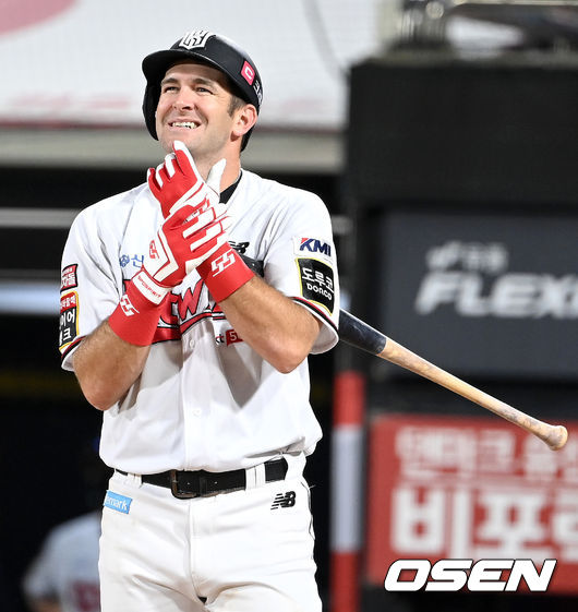 4회말 2사 주자없는 상황 KT 호잉이 타석을 준비하고 있다. 2021.08.19 / dreamer@osen.co.kr