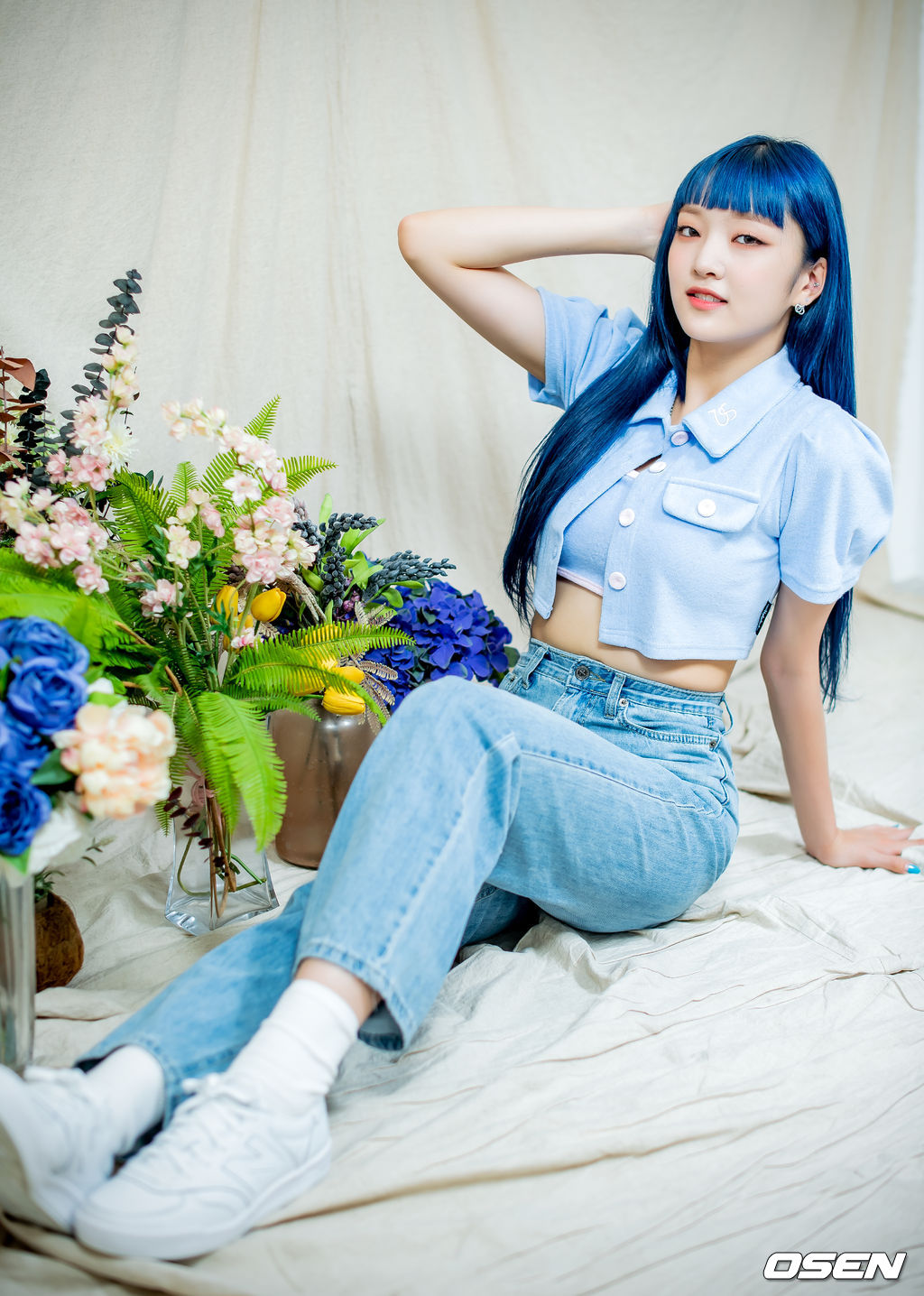 위클리 박소은이 녹화에 앞서 사진 촬영을 위해 포즈를 취하고 있다./ rumi@osen.co.kr