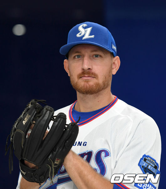 삼성 새 외국인 투수 몽고메리가 포즈를 취하고 있다. 2021.07.07 /sunday@osen.co.kr