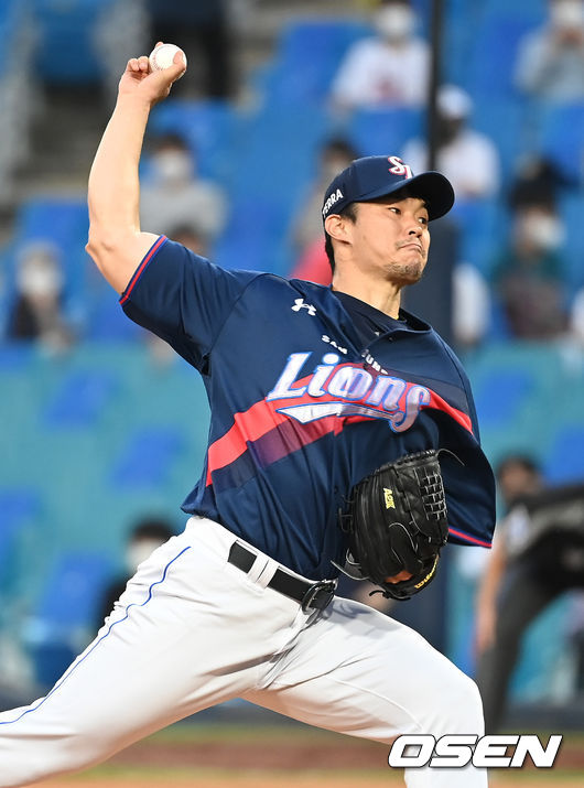 22일 오후 대구 삼성라이온즈파크에서 ‘2021 신한은행 SOL KBO리그’ 삼성 라이온즈와 SSG 랜더스의 경기가 열렸다7회초 삼성 장필준이 마운드에 올라 힘차게 공을 뿌리고 있다. 2021.08.22 /ksl0919@osen.co.kr