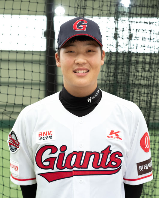 [사진] 롯데 1차 지명 이민석 / 롯데 자이언츠 제공