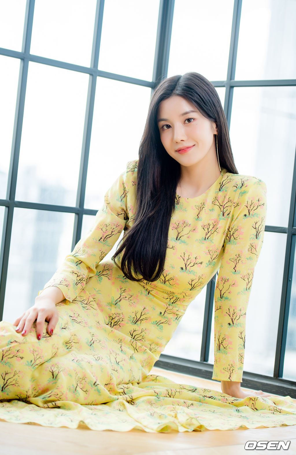 가수 권은비가 서울 강남구 한 스튜디오에서 OSEN과 촬영을 진행하고 있다. 2021.08.26 /cej@osen.co.kr 