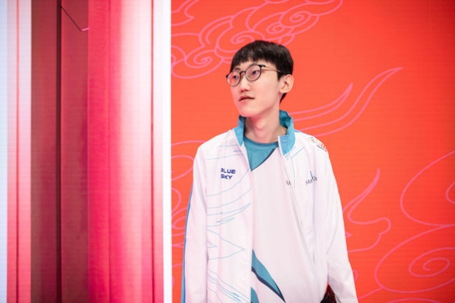 담원 소속으로 '2020 롤드컵'에 참가했던 '너구리' 장하권. /라이엇 게임즈 플리커.