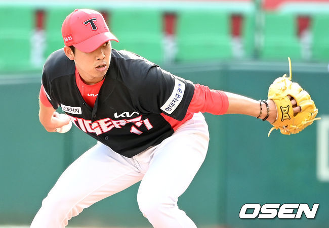 2회말 SSG 타선을 상대로 KIA 선발 임기영이 힘차게 공을 뿌리고 있다. 2021.08.15 / dreamer@osen.co.kr