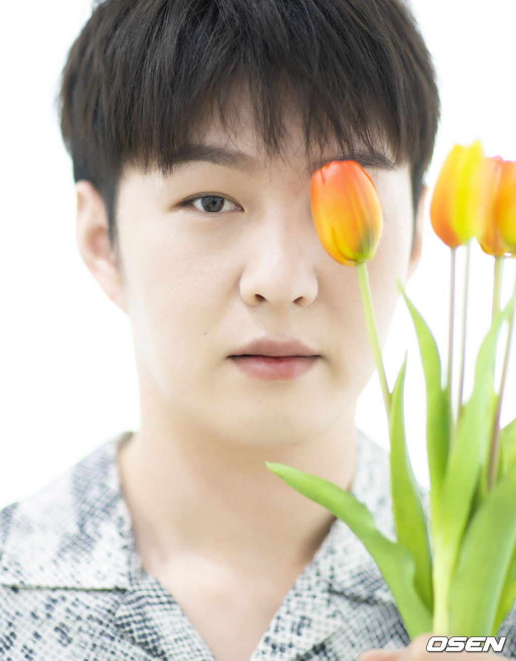 비투비 이창섭이 촬영을 앞두고 포즈를 취하고 있다. 2021.08.30 / dreamer@osen.co.kr