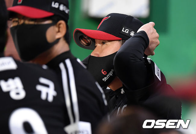 7회말 LG 류지현 감독이 경기를 바라보고 있다. 2021.06.22 /sunday@osen.co.kr