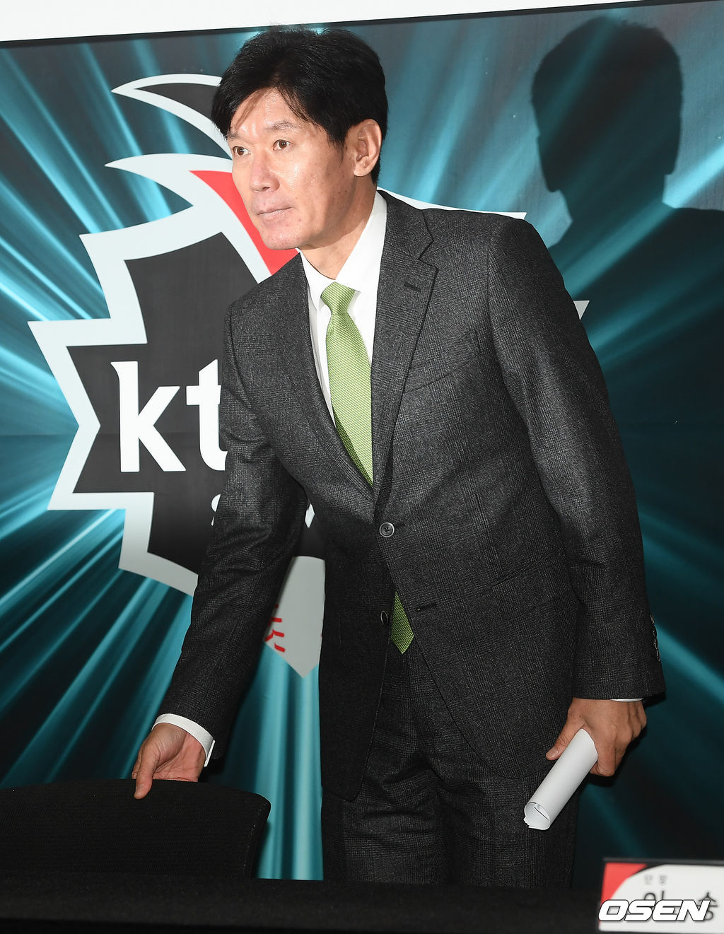 이강철 감독이 취임식에 입장하고 있다. / soul1014@osen.co.kr