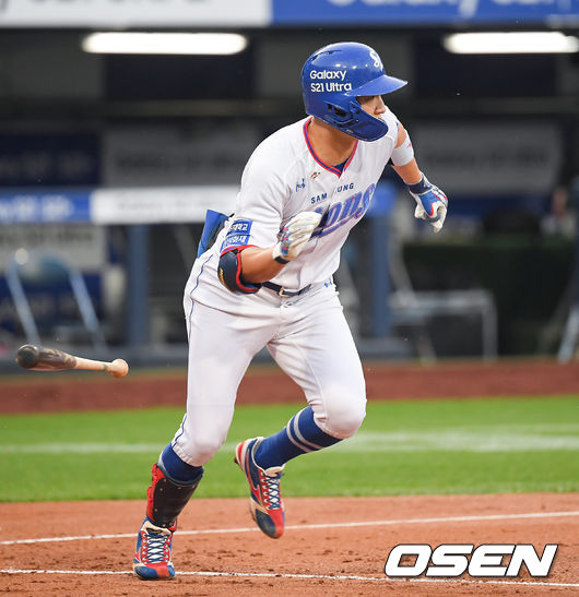 2회말 2사 삼성 박해민이 안타를 날리고 있다. / soul1014@osen.co.kr
