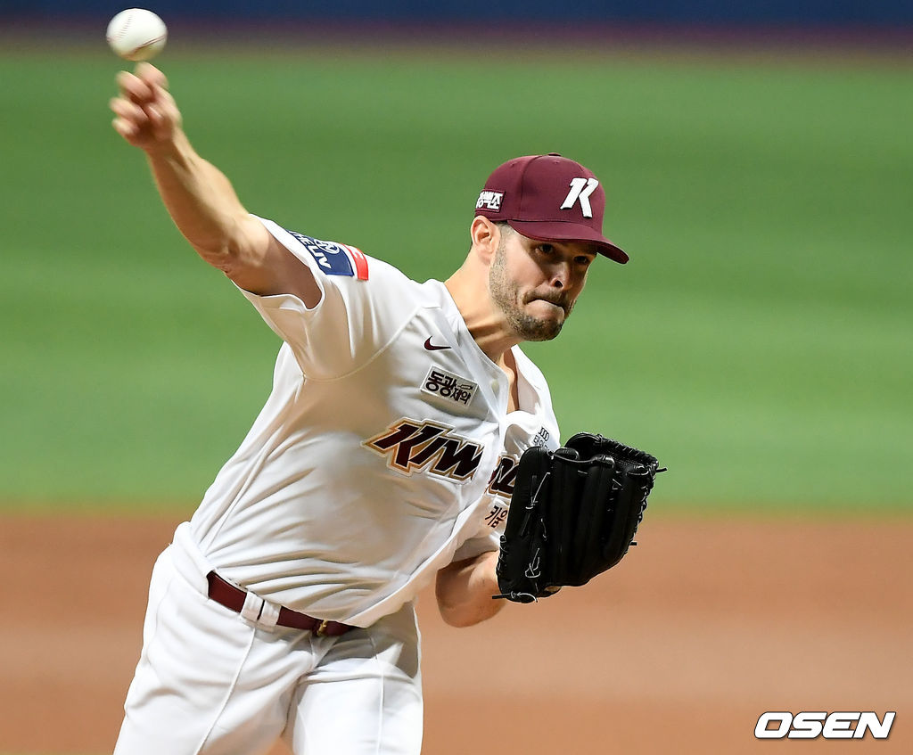 키움 브리검이 역투하고 있다. 2021.07.07/youngrae@osen.co.kr