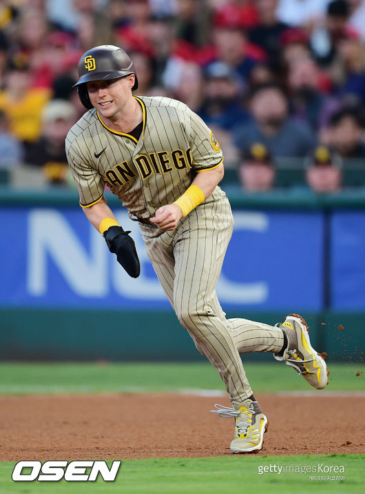 [사진] 샌디에이고는 2021년 9월 6일(한국시간) 미국 캘리포니아주 샌디에이고 펫코 파크에서 열린 ‘2021 메이저리그’ 휴스턴 애스트로스와 홈경기에서 4-3 승리를 거뒀다. 끝내기 홈런이 터졌다. ⓒGettyimages(무단전재 및 재배포 금지)