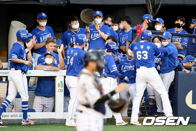 3회초 1사 만루 삼성 피렐라가 만루 홈런을 때린 뒤 기뻐하고 있다. 2021.06.16/ youngrae@osen.co.kr