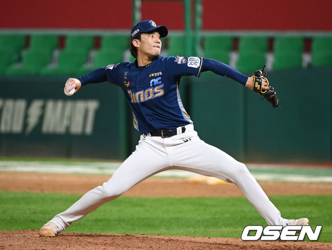 4회말 1사 마운드에 오른 NC 류진욱이 힘차게 공을 던지고 있다. 2021.09.01 /cej@osen.co.kr