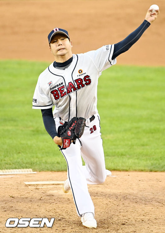 두산 장원준이 8일 상동구장에서 열린 롯데 2군과 퓨처스리그 경기에서 2이닝 4실점으로 부진했다. / rumi@osen.co.kr