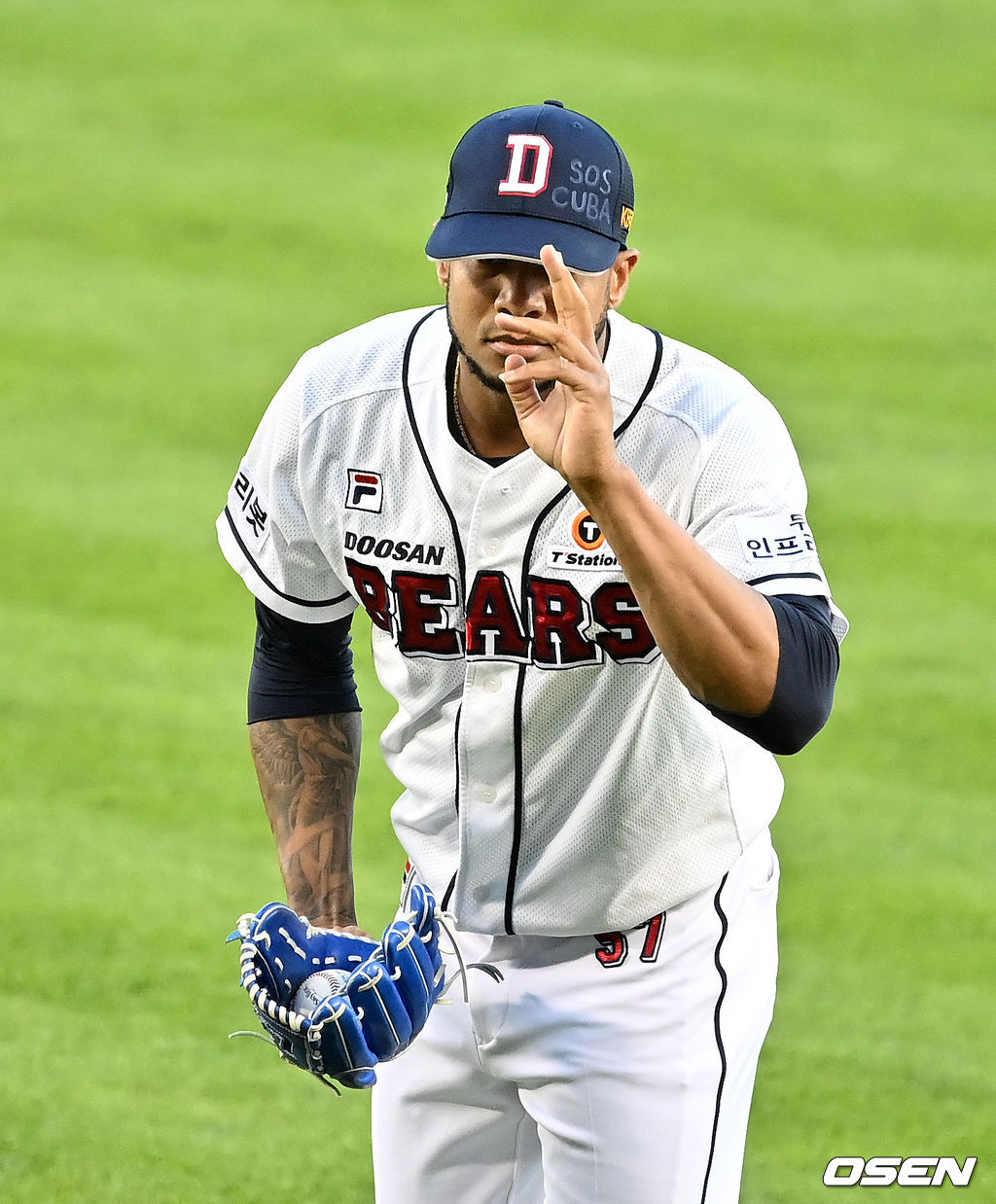 두산 미란다가 경기를 준비하고 있다. 2021.09.08 /jpnews@osen.co.kr