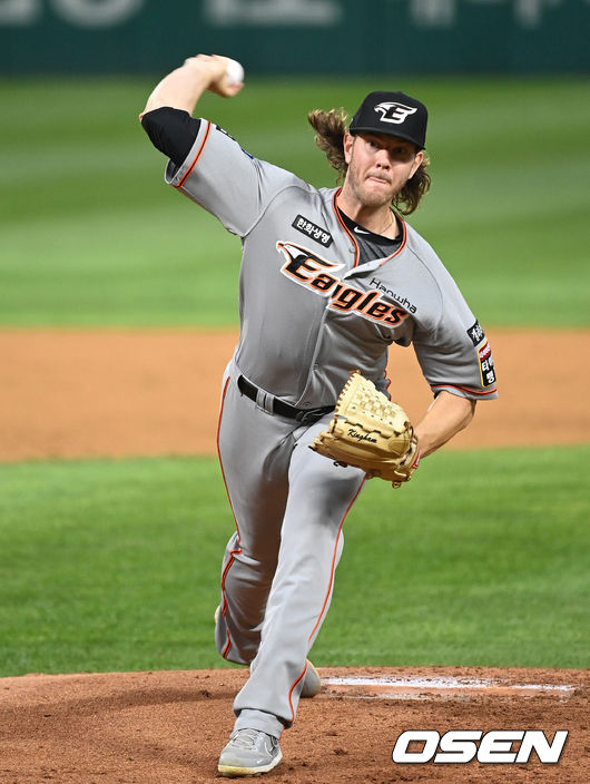 1회말 무사에서 한화 선발투수 킹험이 역투하고 있다. 2021.09.14 /sunday@osen.co.kr