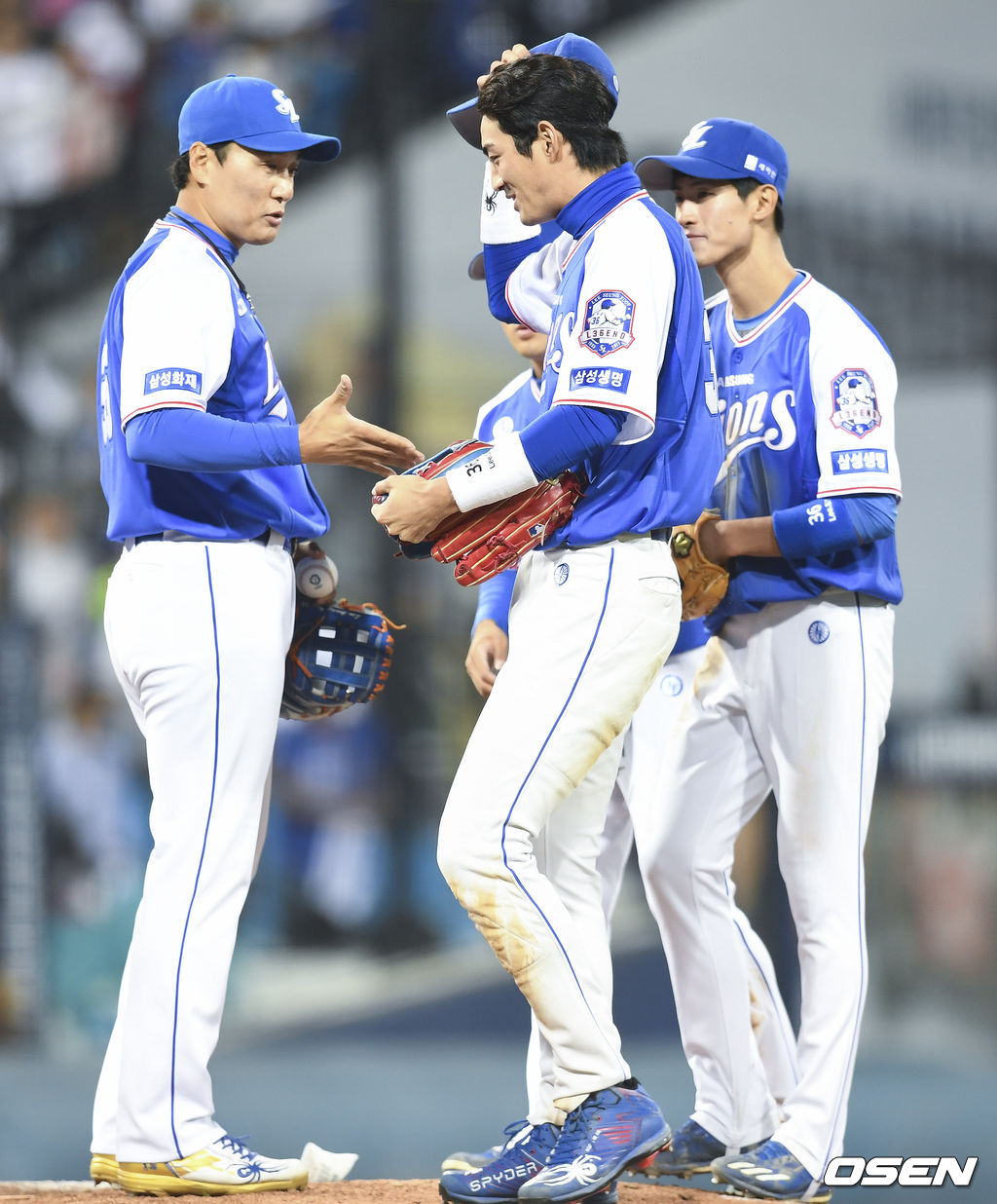 이승엽 은퇴경기에서 팀승리후 구자욱 향한 마지막 인사